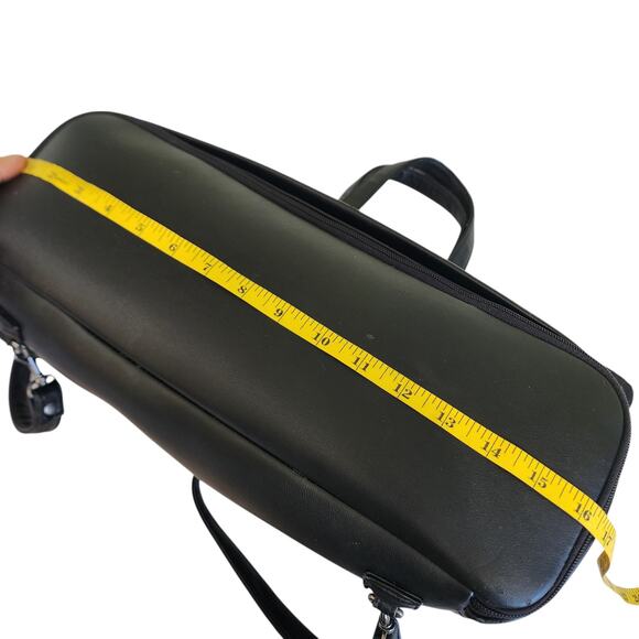 Vimmia Active Convertible Backpack Tote Bag Black Travel Zip Bottom Faux Leather - Picture 15 of 16